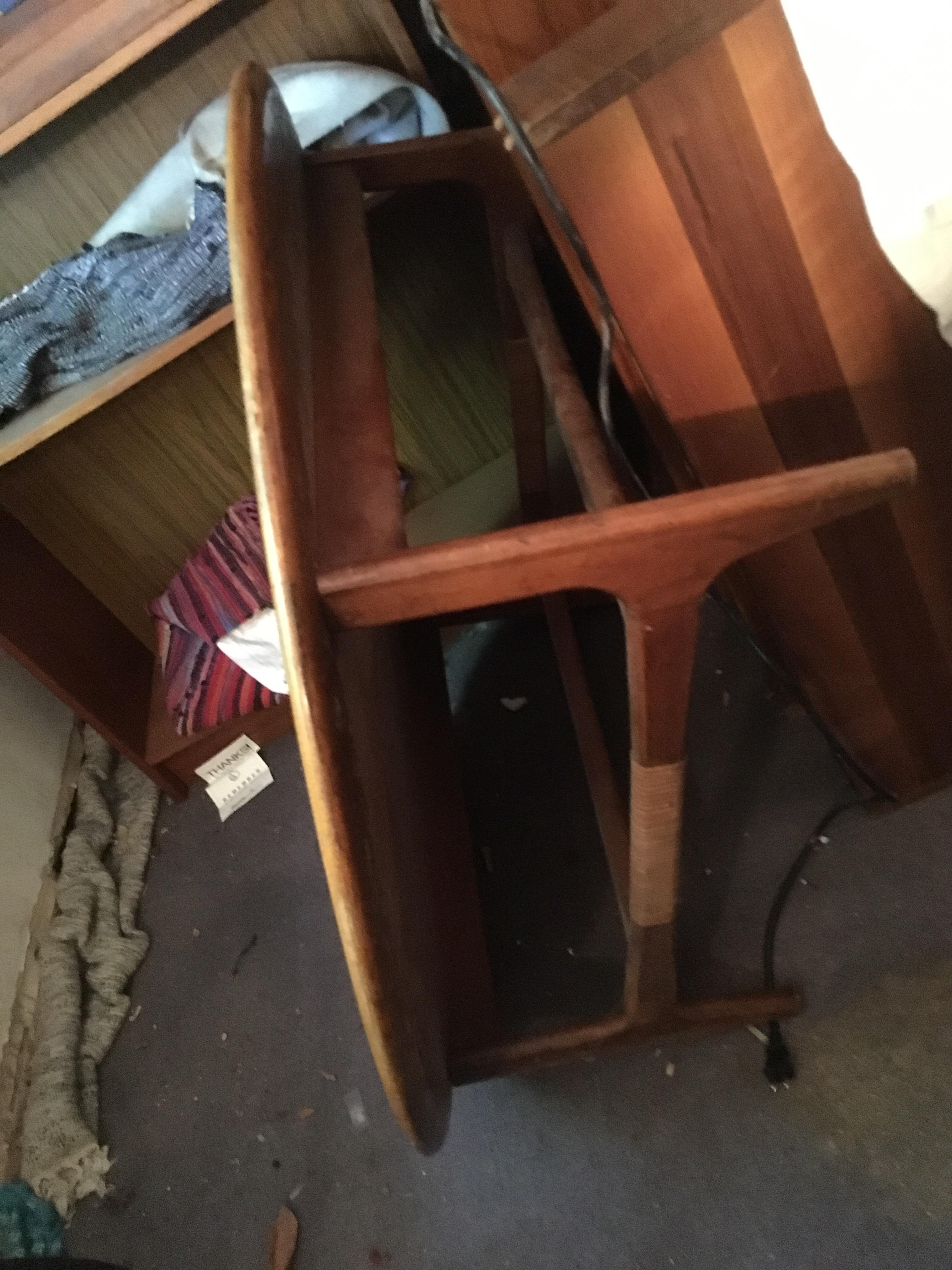 Lane Altavista round coffee table InstAppraisal